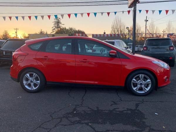 2013 Ford Focus SE 4dr Hatchback Weekend Special - cars & trucks -... for sale in Happy valley, OR – photo 6