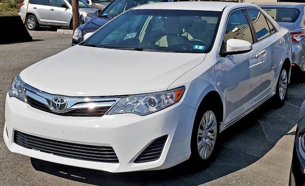 2012 Toyota Camry LE 4dr Sedan EVERYONE IS APPROVED! - cars & trucks... for sale in Salem, MA – photo 2