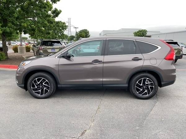 2016 Honda CR-V SE FWD - - by dealer - vehicle for sale in Georgetown, TX – photo 2