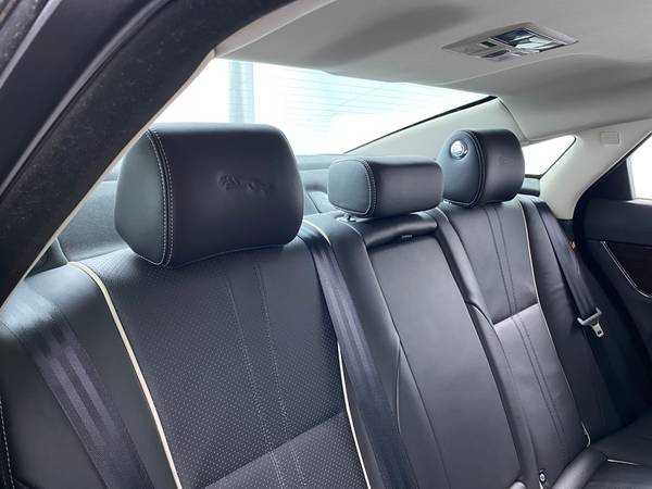2016 Jag Jaguar XJ XJ R-Sport Sedan 4D sedan Gray - FINANCE ONLINE -... for sale in Phoenix, AZ – photo 19