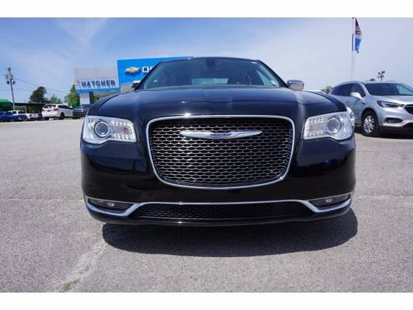 2019 Chrysler 300 Limited - - by dealer - vehicle for sale in Brownsville, TN – photo 2