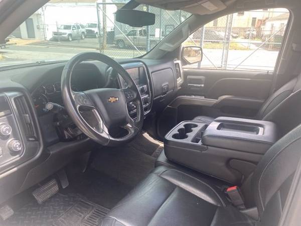 2018 Chevrolet Chevy Silverado 1500 Lt - - by dealer for sale in Wilmington, DE – photo 9