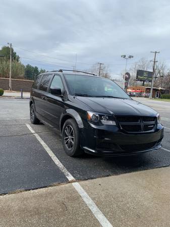 2016 Dodge Grand Caravan - cars & trucks - by owner - vehicle... for sale in Louisville, KY – photo 3