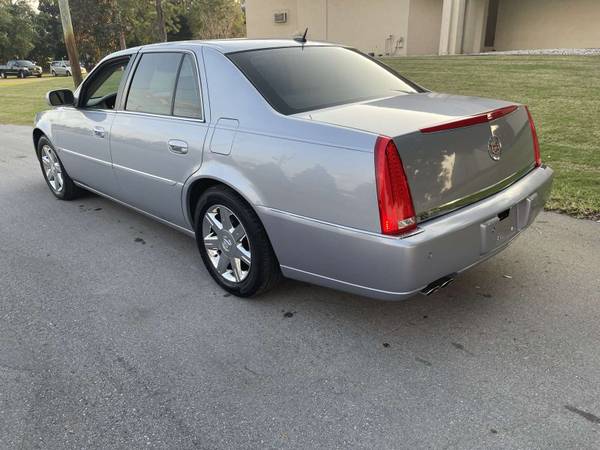 2006 Cadillac DTS - - by dealer - vehicle automotive for sale in Hudson, FL – photo 5