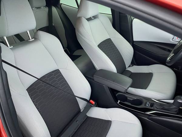 2019 Toyota Corolla Hatchback SE Hatchback 4D hatchback Red -... for sale in West Palm Beach, FL – photo 18