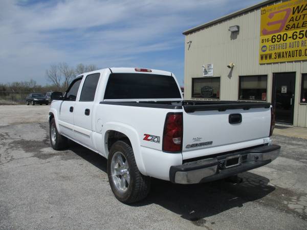 07 Chevy Silverado Crew 4x4 as low as 3000 down and 99 a week ! for sale in Oak Grove, MO – photo 7
