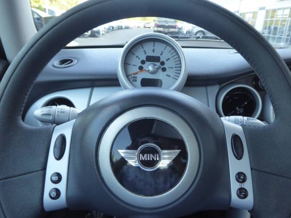 2004 MINI Cooper Base 2dr Hatchback ( 3 MONTH WARRANTY) for sale in CHANTILLY, District Of Columbia – photo 20