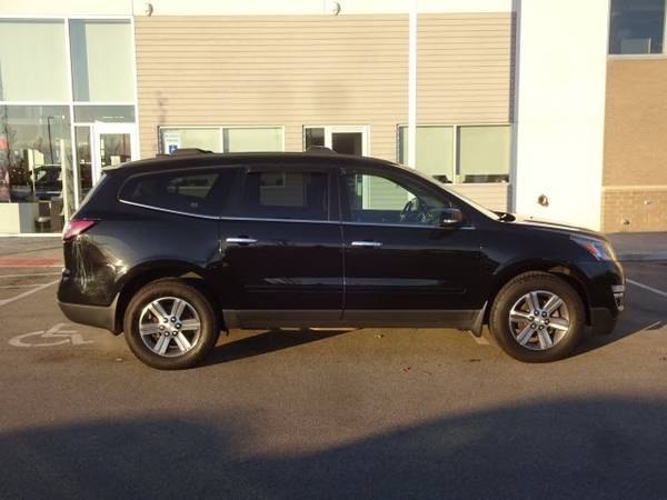 2016 Chevrolet Traverse 2LT - cars & trucks - by dealer - vehicle... for sale in Dayton, OH – photo 2