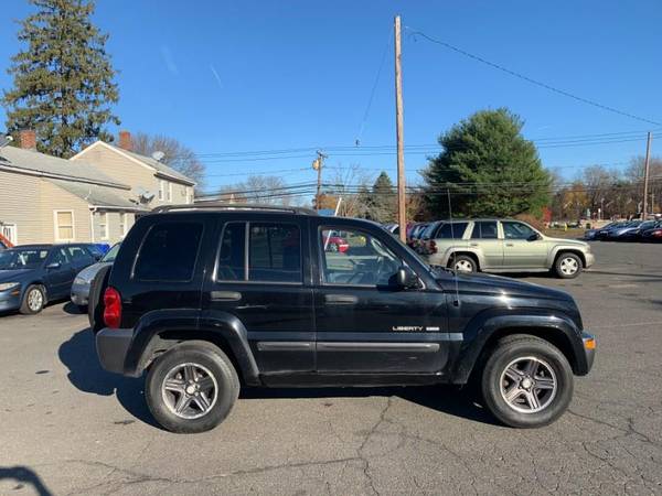 2004 Jeep Liberty 4dr Sport 4WD - cars & trucks - by dealer -... for sale in East Windsor, CT – photo 8