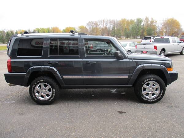 HEMI POWER! MOON ROOF! 2008 JEEP COMMANDER LIMITED 4X4 for sale in Foley, MN – photo 8