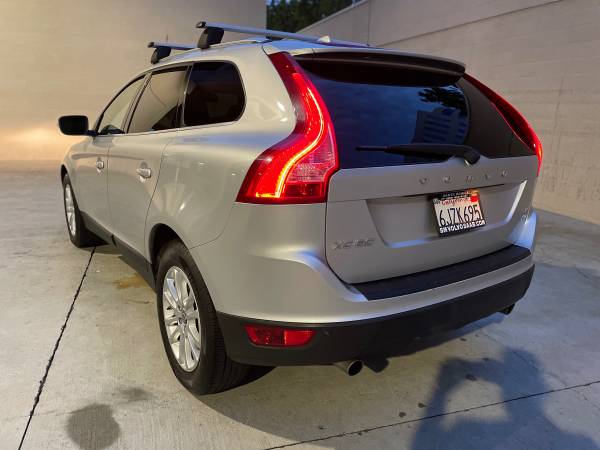 2010 VOLVO XC60 T6 AWD *Clean Title!* 2 Keys! - cars & trucks - by... for sale in Irvine, CA – photo 6