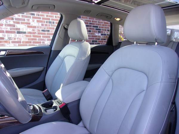 2011 Audi Q5 3.2 Quattro Prestige AWD, Auto, 103K Miles, P.Roof,... for sale in Franklin, VT – photo 9
