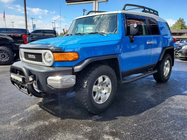2007 Toyota FJ Cruiser Sport Utility 2D - - by dealer for sale in PUYALLUP, WA – photo 3