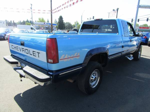 1995 Chevrolet C/K 2500 HD Ext Cab 4X4 *BLUE* DIESEL 6.5 TURBO WOW... for sale in Milwaukie, OR – photo 7