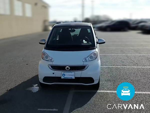 2015 smart fortwo Pure Hatchback Coupe 2D coupe White - FINANCE... for sale in Charlotte, NC – photo 17