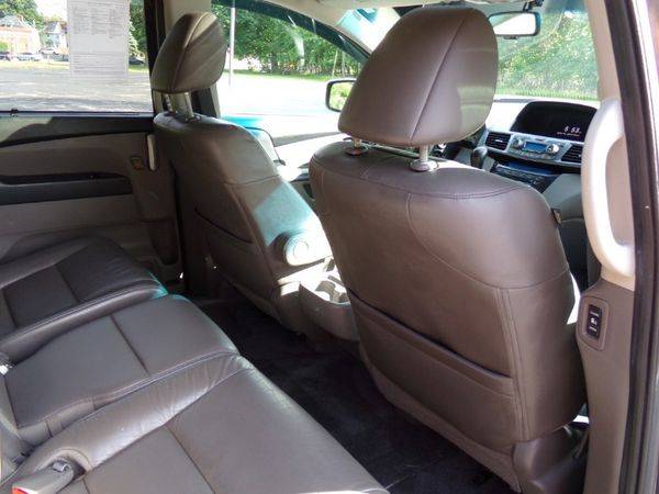 2012 Honda Odyssey Touring for sale in Cleveland, OH – photo 24