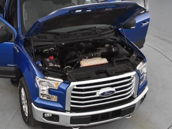 2017 Ford F150 SuperCrew Cab XLT Pickup 4D 5 1/2 ft pickup Blue - for sale in Bowling green, OH – photo 4