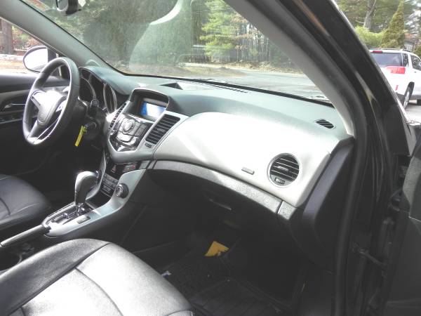 2014 CHEVROLET CRUZE LS - - by dealer - vehicle for sale in Granby, MA – photo 21