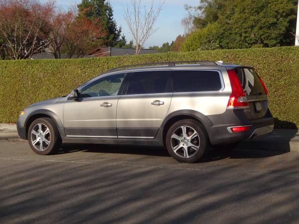 Volvo XC70 T6 - 2015 all-wheel-drive - 59K miles - Excellent - cars... for sale in Arcata, CA – photo 3