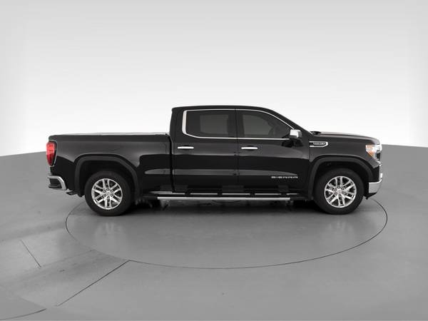 2020 GMC Sierra 1500 Crew Cab SLT Pickup 4D 5 3/4 ft pickup Black -... for sale in New Haven, CT – photo 13