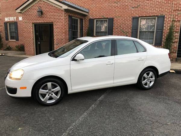 2009 VOLKSWAGEN JETTA SE *LEATHER****$500 Down , $199 a month - cars... for sale in Warrenton, District Of Columbia – photo 2
