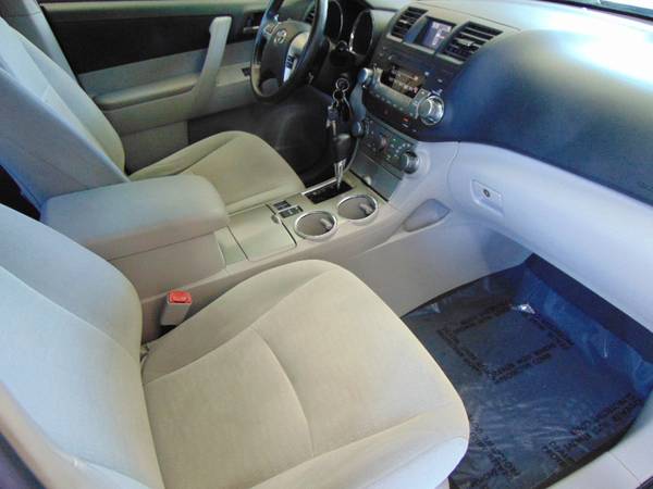 2012 Toyota Highlander Base 2WD V6 for sale in Lutz, FL – photo 21