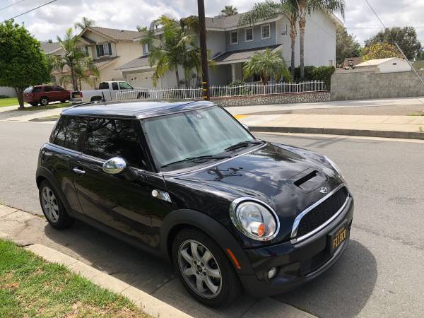 2010 MINI Cooper S, 73k miles, Automatic, 4 cylider, clean title - cars for sale in Whittier, CA – photo 4