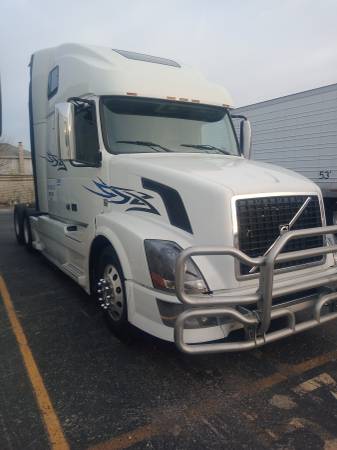 2013 VOLVO VNL 670 - cars & trucks - by owner - vehicle automotive... for sale in Alsip, IL – photo 2