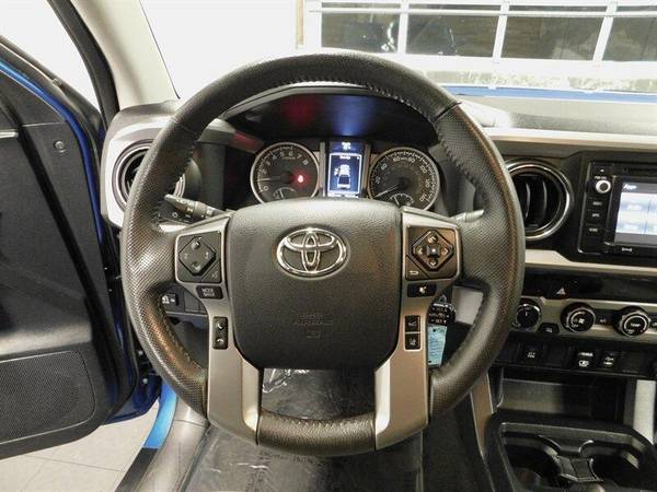 2018 Toyota Tacoma SR5 V6 4X4/BRAND NEW LIFT/ONLY 39, 000 MILES for sale in Gladstone, OR – photo 18