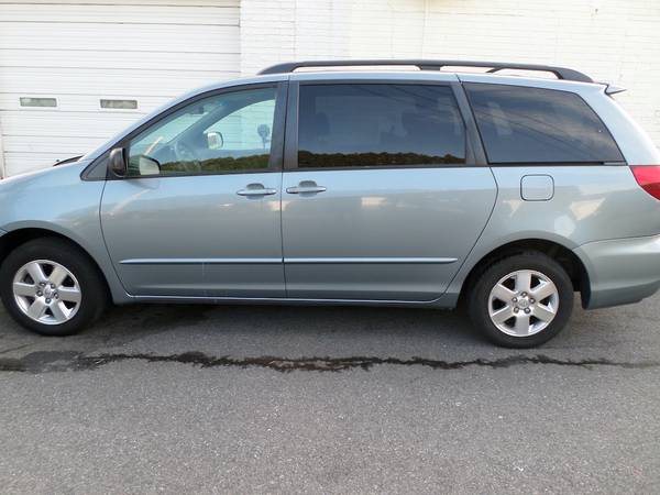 2004 TOYOTA SIENNA 3 3L In excellent condition - - by for sale in Stewartsville, PA – photo 8