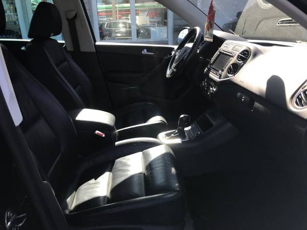 2011 VOLKSWAGEN TIGUAN 2.0T WITH 130,000 MILES for sale in Akron, IN – photo 23