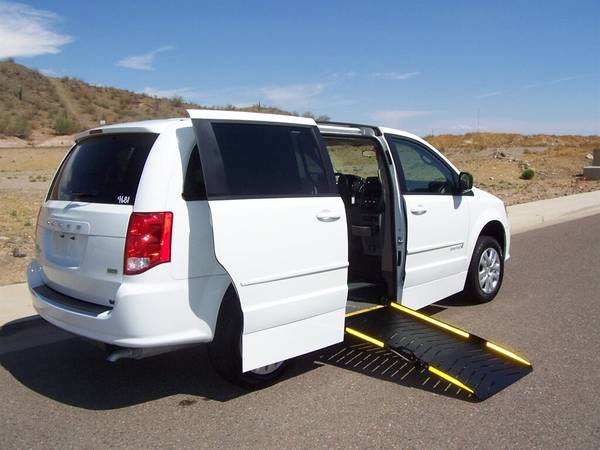 2014 Dodge Grand Caravan Wheelchair Handicap Mobility Van Best Buy for sale in Phoenix, AZ – photo 4