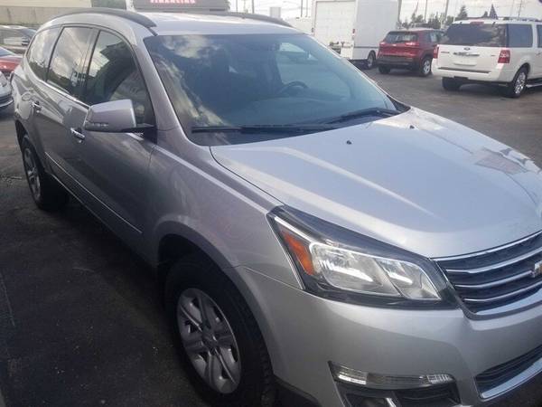 2015. CHEVROLET TRAVERSE - cars & trucks - by dealer - vehicle... for sale in Clinton Township, MI – photo 4