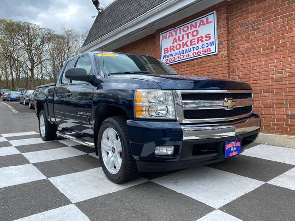 2008 Chevrolet Chevy Silverado 1500 4WD Ext Cab LT (TOP RATED DEALER for sale in Waterbury, CT – photo 8