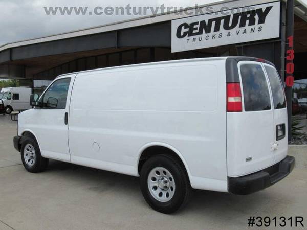 2009 Chevrolet 1500 CARGO Summit White Priced to SELL!!! for sale in Grand Prairie, TX – photo 4