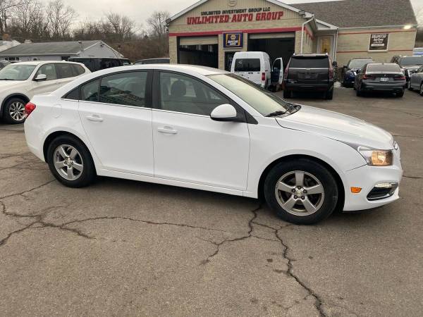 2015 Chevrolet Chevy Cruze 1LT Auto 4dr Sedan w/1SD for sale in West Chester, OH – photo 4