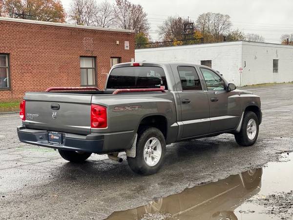 2008 Dodge Dakota Crew Cab - Financing Available! - cars & trucks -... for sale in Mamaroneck, NY – photo 2
