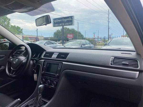 2018 Volkswagen Passat R-Line - - by dealer - vehicle for sale in Spring, TX – photo 13
