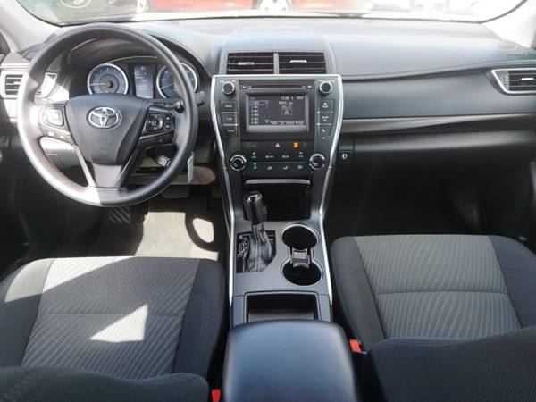 2017 Toyota Camry LE for sale in Glen Burnie, MD – photo 10