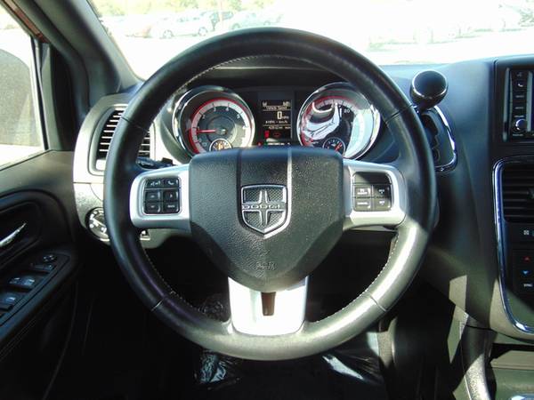 2019 Dodge Grand Caravan GT - cars & trucks - by dealer - vehicle... for sale in Inidanapolis, IN – photo 17