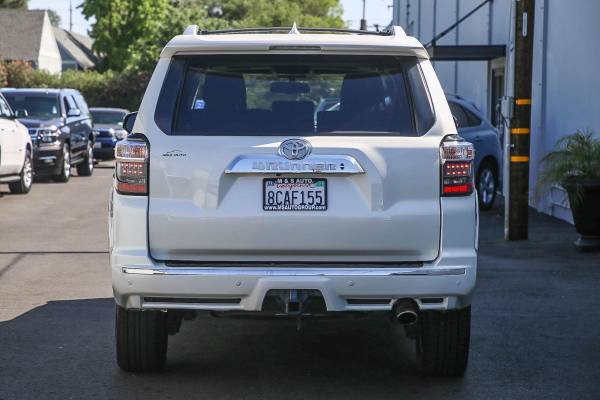 2018 Toyota 4Runner Limited 4X4 With Third Row Seat suv Blizzard for sale in Sacramento, NV – photo 5