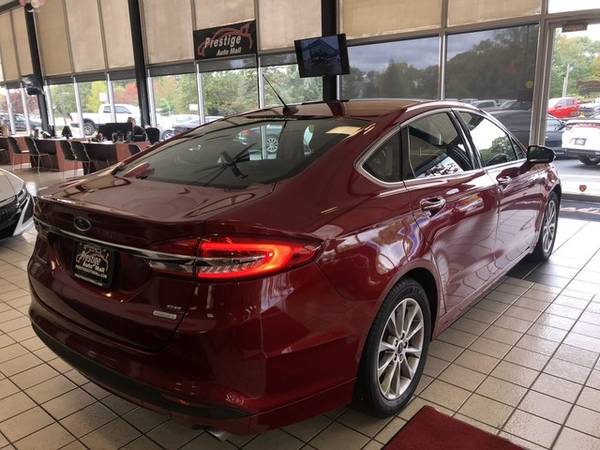 2017 Ford Fusion SE for sale in Cuyahoga Falls, OH – photo 8
