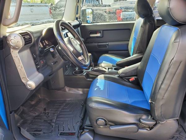 2007 Toyota FJ Cruiser Sport Utility 2D - - by dealer for sale in PUYALLUP, WA – photo 16