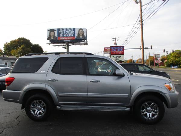 2005 Toyota Sequoia SR5 AWD ** 3rd row, drives great** - cars &... for sale in Roanoke, VA – photo 8