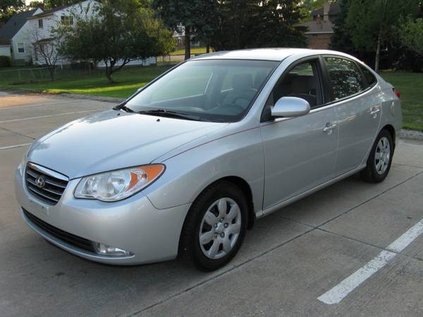 2007 *Hyundai* *Elantra* Carbon Gray for sale in Cleveland, OH – photo 2