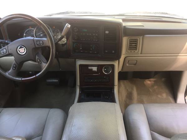 Cadillac Escalade AWD for sale in Dearing, IL – photo 13