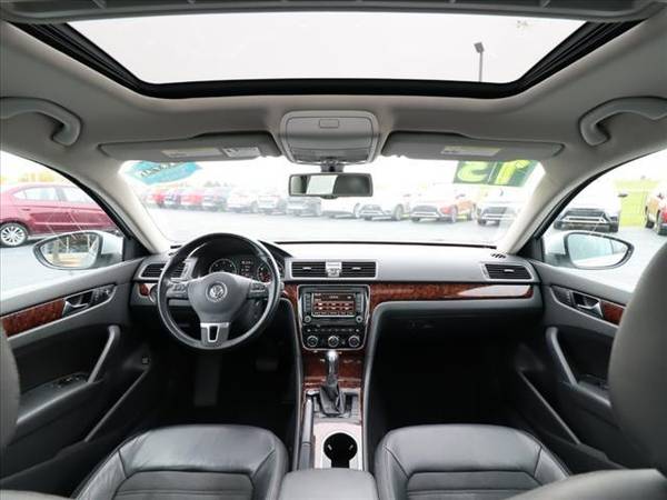 2013 Volkswagen Passat TDI SEL Premium - sedan for sale in Grand Blanc, MI – photo 10