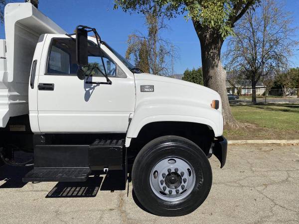 2001 Chevrolet Chevy C7500 GAS Gravel Dump Truck -WE FINANCE AND... for sale in Los Angeles, CA – photo 11