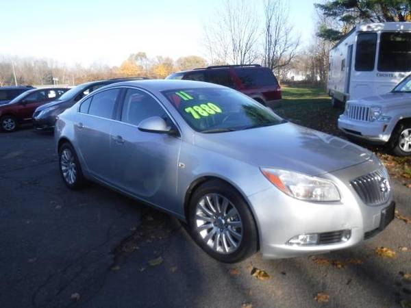 2011 Buick Regal 4dr Sdn CXL RL3 (Russelsheim) *Ltd Avail* - cars &... for sale in Vestal, NY – photo 12
