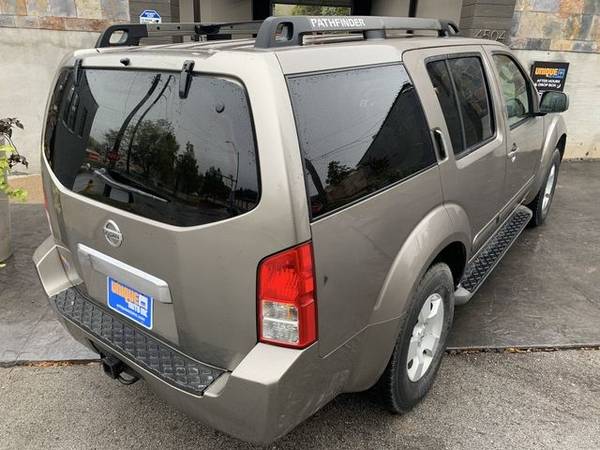 2006 Nissan Pathfinder SE Sport Utility 4D - cars & trucks - by... for sale in Omaha, NE – photo 10